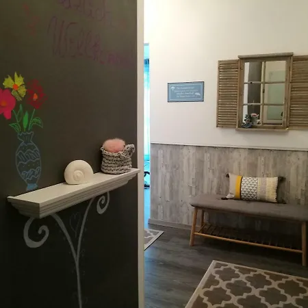 Südterrasse Mit Kamin Bj 2019 *